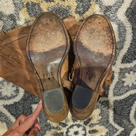 Frye Vintage Brown Heeled Harness Boots Size 8.5 Leather Cowgirl Western - Picture 9 of 10